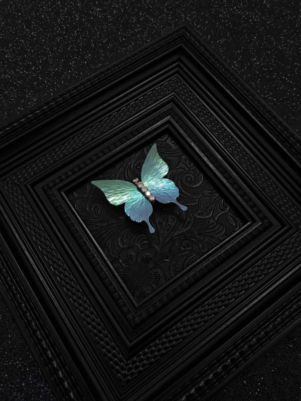 Hawaiian Green Titanium Necklace - Image 4