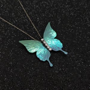 Hawaiian Green Titanium Necklace